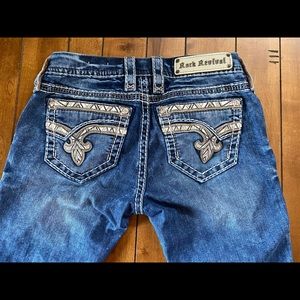 Women’s 27 Rock Revivals